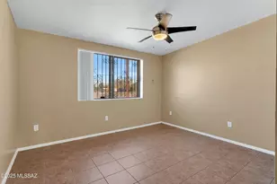 101 W Corona Rd, Tucson, AZ 85756 - Photo 22