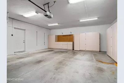 565 W Golf View Drive, Oro Valley, AZ 85737 - Photo 44