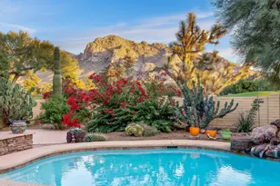 565 W Golf View Dr, Oro Valley, AZ 85737 - Photo 2