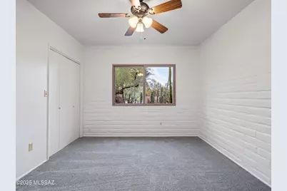 565 W Golf View Drive, Oro Valley, AZ 85737 - Photo 32