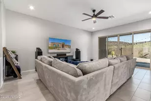 10298 N Desert Tea Dr, Marana, AZ 85653 - Photo 6