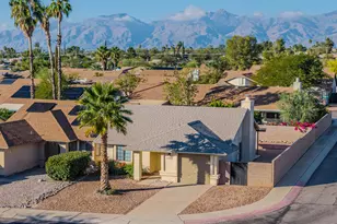 9985 E Banister Dr, Tucson, AZ 85730 - Photo 36