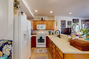 5272 E 4th St, Tucson, AZ 85711 - Photo 32