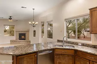 1440 W Bridalveil Pl, Tucson, AZ 85737 - Photo 12