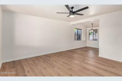 2412 E Warwick Vista, Tucson, AZ 85713 - Photo 6