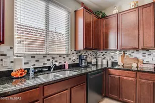 12098 N Walz Dr, Marana, AZ 85653 - Photo 14