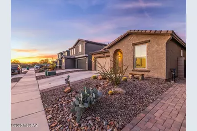 11913 E Ryscott Circle, Vail, AZ 85641 - Photo 8