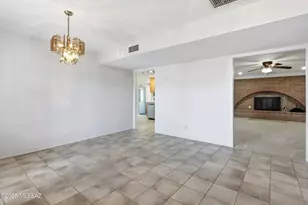 9461 E Kayenta Dr, Tucson, AZ 85749 - Photo 8