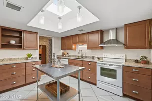 1250 N Tracy Ave, Tucson, AZ 85715 - Photo 10