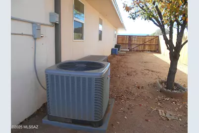 306 N Sage Street, Pearce, AZ 85625 - Photo 18