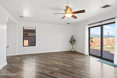 2846 N Silver Island Way, Tucson, AZ 85745 - Photo 10