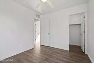 2846 N Silver Island Way, Tucson, AZ 85745 - Photo 32