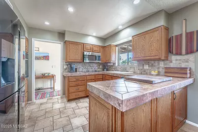 135 E Verde Vista, Green Valley, AZ 85614 - Photo 16