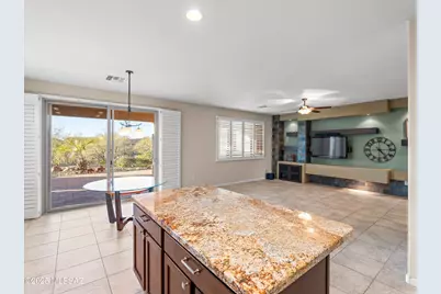 60368 E Arroyo Vista Drive, Oracle, AZ 85623 - Photo 10