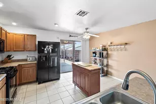 9990 E Deer Trail, Tucson, AZ 85748 - Photo 12