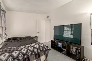 801 W Hawaii Dr, Tucson, AZ 85706 - Photo 14