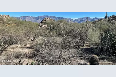 656 Granite Gorge Drive #337, Oro Valley, AZ 85755 - Photo 2