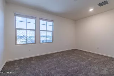6836 W Canopus Loop, Tucson, AZ 85757 - Photo 12