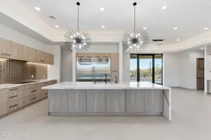 11961 N Mesquite Sunset Pl, Oro Valley, AZ 85742 - Photo 10