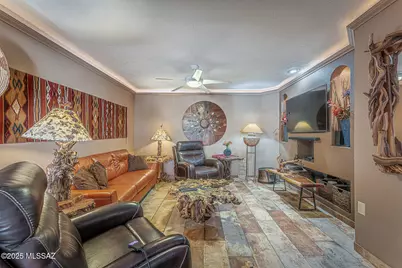 1118 W Circulo Del Sur, Green Valley, AZ 85614 - Photo 18