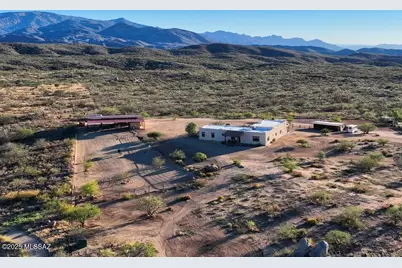 401 N Bully Hill Court, Oracle, AZ 85623 - Photo 1