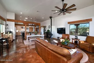 401 N Bully Hill Ct, Oracle, AZ 85623 - Photo 14