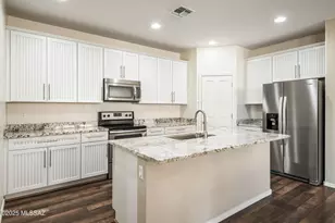 9469 S Crowley Brothers Dr, Tucson, AZ 85747 - Photo 8