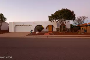 110 W Calle Melendrez, Green Valley, AZ 85614 - Photo 1