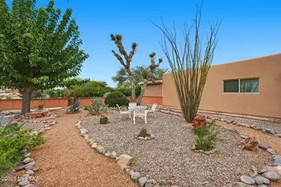 301 N Paseo De Los Conquistadores, Green Valley, AZ 85614 - Photo 36