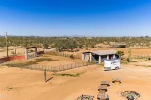 13570 W Manville Rd, Tucson, AZ 85743 - Photo 6