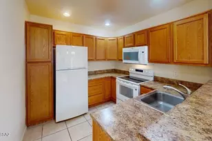 7604 E Callisto Cir, Tucson, AZ 85715 - Photo 2