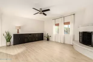 501 W Ocotillo Pl, Green Valley, AZ 85614 - Photo 6