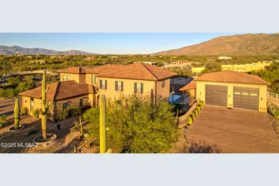 4775 S Manning Camp Court, Tucson, AZ 85747 - Photo 2
