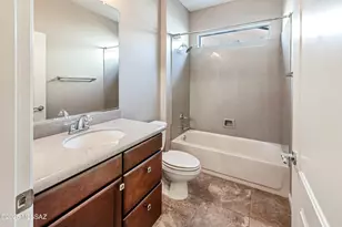 60647 E Arroyo Vista Dr, Oracle, AZ 85623 - Photo 18