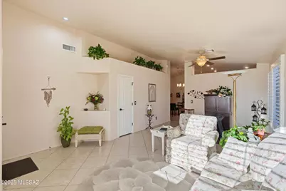 2363 E Wide View Court, Oro Valley, AZ 85755 - Photo 6