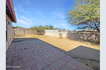 1792 W Ransom Oaks Drive, Tucson, AZ 85746 - Photo 20