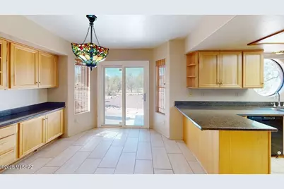 5081 N Bear Canyon Road, Tucson, AZ 85749 - Photo 10