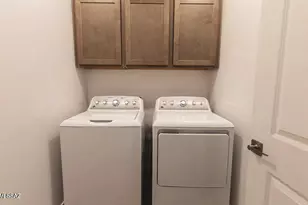 21727 E Saddle Ave, Red Rock, AZ 85145 - Photo 20