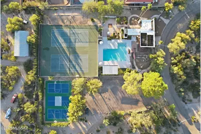 9812 E Skyview Drive, Tucson, AZ 85748 - Photo 8