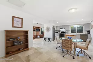 9812 E Skyview Dr, Tucson, AZ 85748 - Photo 6