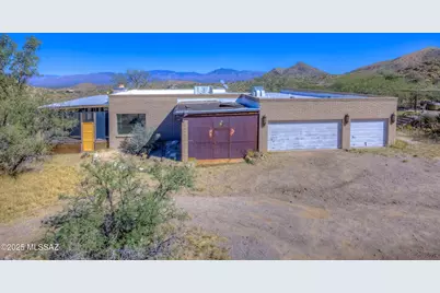 1422 E Camino Aurelia, Corona de Tucson, AZ 85641 - Photo 2