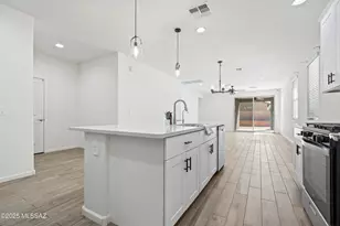 12486 N Reeves Pl, Marana, AZ 85653 - Photo 6