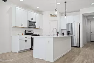 12486 N Reeves Pl, Marana, AZ 85653 - Photo 4