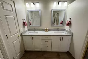 3352 W Saguaro Valley Ct, Tucson, AZ 85745 - Photo 30