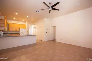 624 E 2nd St, Tucson, AZ 85705 - Photo 16