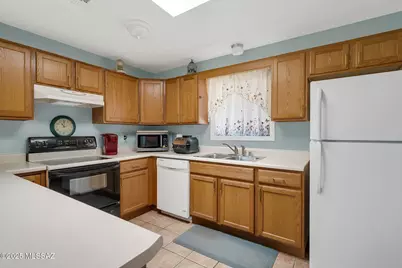 5190 N Camino Esplendora, Tucson, AZ 85718 - Photo 34