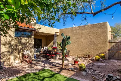 5318 E Beverly Fair Drive, Tucson, AZ 85712 - Photo 2