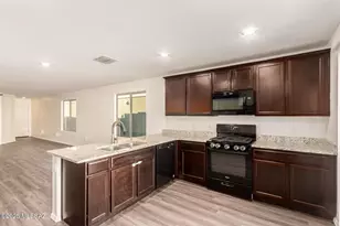 6033 S Kirtley Dr, Tucson, AZ 85706 - Photo 8