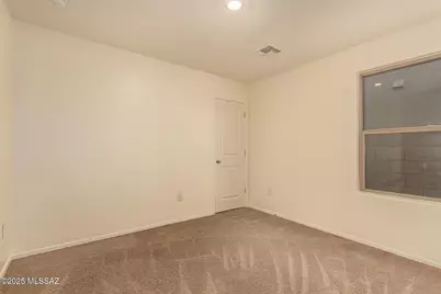 6033 S Kirtley Drive, Tucson, AZ 85706 - Photo 16