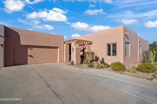 7615 S Galileo Ln, Tucson, AZ 85747 - Photo 2